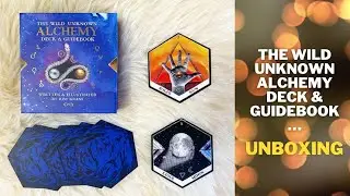 The Wild Unknown Alchemy Deck & Guidebook: Unboxing