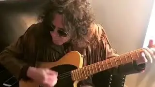 Kenny Vaughan playing a Carson Hess Blackguard Esquire guitar build