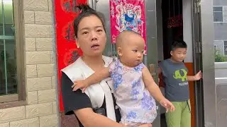 小伙野钓大鱼回家，全家人都夸我，趁机会找媳妇要钱换装备