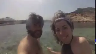 Ba&ntilde;&aacute;ndonos en Punta Galera, Ibiza.