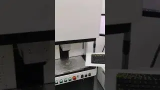 Fully Enclosed Fiber Laser Marking Machine --XT Laser