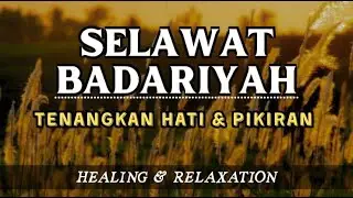 Morning Selawat for Success: Desert Sunrise with Echoing Spiritual Affirmations