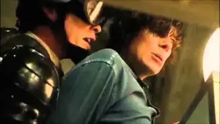 Bellamy in MT Weather: Bellamy gives Jasper a gun (02x12)