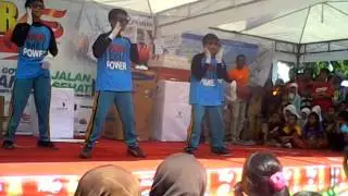 Juara 1 Lomba Goyang Dumang HUT Palopo Pos