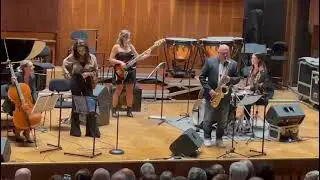 Jerry Popolo bocchino Ted Klum Florida Raffaele Inghilterra strumenti musicali