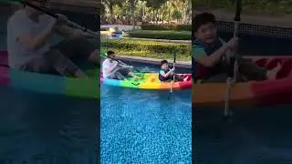 Rowing a boat#Family travel vlog#A rare parent-child time#Real-scene shooting to record tr