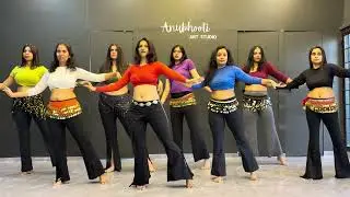 Choli ke peeche | A bellydance choreography by Priyasha
