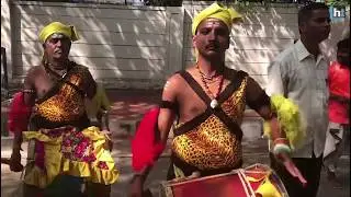 Watch: BJP workers outside the Raj Bhawan celebrating Yeddyurappa's swearing-in