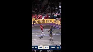 A highlight-reel play by Xavier Rathan-Mayes!