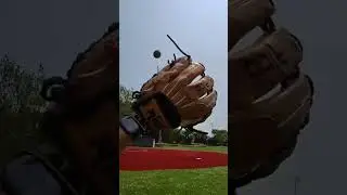 POV: Catching Fly Balls in the Outfield with Meta Ray-Bans 👓🥎 #meta #metaraybans #pov #softball