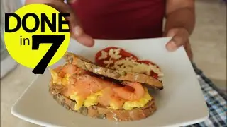Omelette Smoked Salmon Dengan Roti Gandum - Done in 7.