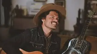 Pete Murray &ndash; Byron Sunday Session #WithMe ft. Ash Grunwald (Hurricane Coming)