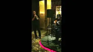 Stella by starlight (written by Victor Young). Performed by Mike Gillespie and Carlos Sendr&oacute;s