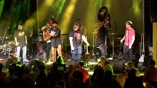 Mama Digdowns Brass Band