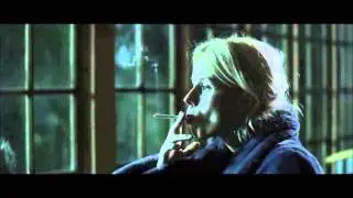 Helena af Sandeberg smoking