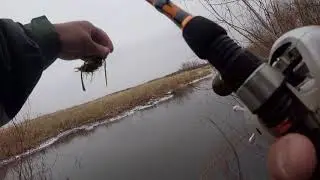 COLD Winter Fishing with Jigs