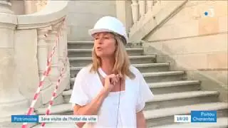 La Rochelle : premiers visiteurs &agrave; l'h&ocirc;tel de ville, 6 ans apr&egrave;s l'incendie