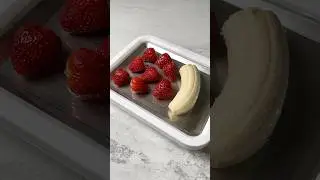 Make frozen yogurt with me 🐼🍓🍌 #asmr #lunch #yogurt #frozen #frozenyogurt #shorts