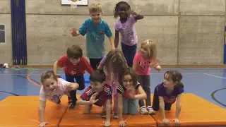 Training in der Kindersportschule - Kinder-CampsTV