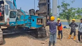 LIVE PILE DRIVER DIESEL HAMMER P&H Crane Piling