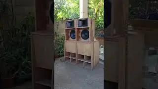dxb power amplifiers with dxb speakers