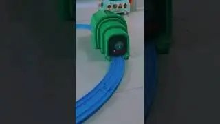 Kenji/Emily/Gordon/Gogo แข่งกันลอดอุโมงค์ 🚄✨ | Thomas & Friends #shorts