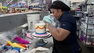 Walmart cake decorators see top hourly pay as business thrives during graduation season