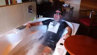 VLOG - Luxury Hotel Essentials