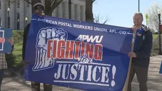 &lsquo;U.S. mail not for sale&rsquo;: Missouri postal workers protest potential federal overhaul of USPS