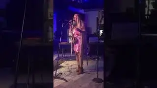 🌸🎶Have You Never Been Mellow🎶🌸(Amy Wilcox Schumaker in the style of Olivia Newton-John)