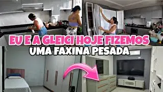 Mais um dia de faxina//Com a Gleici