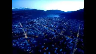 Drone-timelapse nocturno