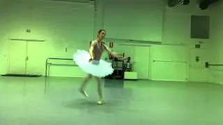 Clara Valtueña - Variación de Gamzatti - Madrid Dance Center