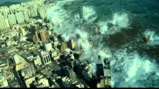 Mega Tsunami At Busan  🌊(scene from movie Haeundae 2009) /#Tidalwave # Subscribe🙏#viralshorts