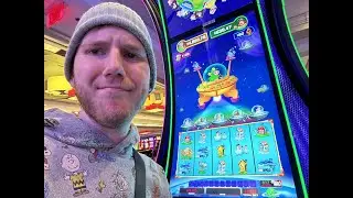 PLAYING SLOTS I DON'T PLAY ON INSTAGRAM!!