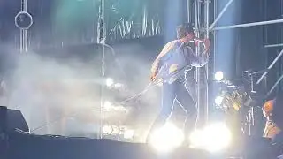 Arctic Monkeys - Arabella - Cala Mijas (01/09/22)