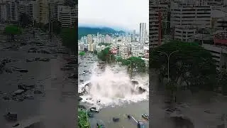 rua foi devorada em 7 segundos com essa explos&atilde;o de g&aacute;s #viral #chuva #acidente #amazing #bombastic