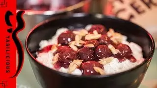MILCHREIS mit Sahne, Mandeln und Kirschsauce – Risalamande – Milchreis nach dänischer Art