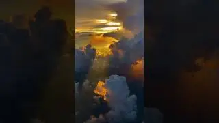 Beautiful sunrise in the clouds / Рассвет в облаках