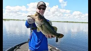 Headwaters holds GIANTS - Florida Bass Fishing In February