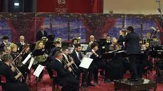 First Suite (di Gustav Holst arr. Robert Longfield)