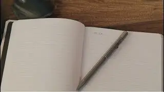 Novel Carry Axial | Titanium Bolt-Action Fidget Pen