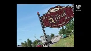 En 2001, la capitale de la patate frite du Canada : Alfred, village franco-ontarien