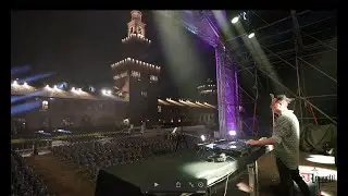 Milano Castello Sforzesco Joe T Vannelli Live On Tour 