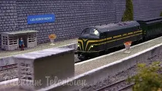 Model Railway Diorama &ldquo;Les Robertmonts - Rue des Thermes&rdquo; in HO scale by Pascal Hubert
