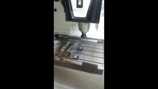 OBS Constructie Nauwkeurig vlak frezen op de CNC frees