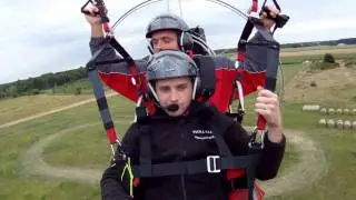 paramoteur biplace a pied atterrissage rat&egrave;