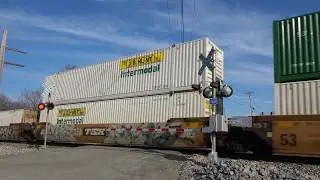 3 Engine NS 22K Stack Train 4K Ultra High Definition