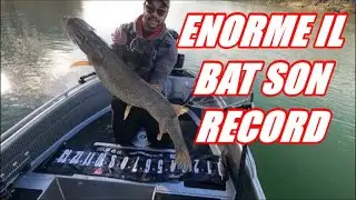 BROCHET ENORME DE FLEUVE il Bat Son Record