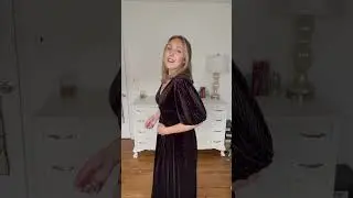 Review of the Cutest Velvet Dress!